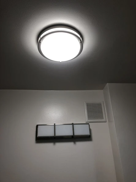 Elektrikle Çalışır, Radar Sensörlü, Karanlıkta Hareket Gördükçe Yanar, 24 Watt Modern Tasarım Tavan Aplik ürün görseli 1