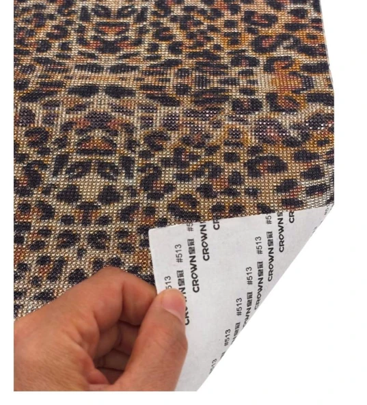 Çanta Aksesuar Leopar Desenli Taşlı 40x24 cm Kendiliğinden Yapışkanlı Plaka Sticker ürün görseli 1