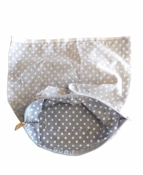Çanta Aksesuar 28X28 Cm Dikilmiş Fermuarlı Astar Puantiye Açık Gri ürün görseli 1