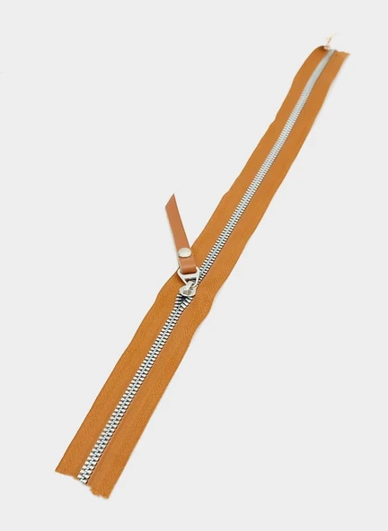 Çanta Aksesuar Gerçek Deri Başlıklı Taba Fermuar 40 Cm Gümüş Metal ürün görseli 1