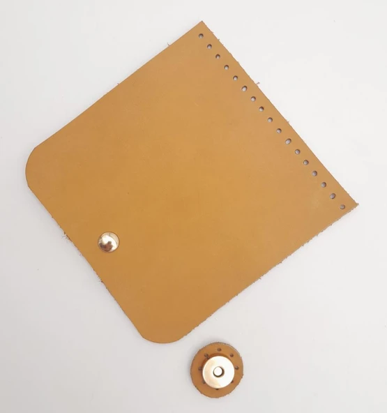 Çanta Aksesuar 14x14 cm Açık Taba Gerçek Deri Çanta Kapağı Light Gold Metalli ürün görseli 1