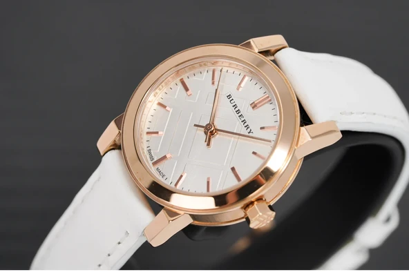Burberry BU9209 Kadın Kol Saati - Resim 4