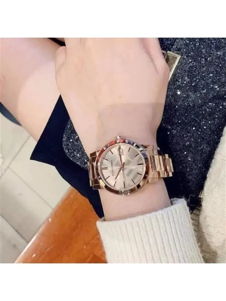 Burberry BU9146 Bayan Kol Saati - Resim 4