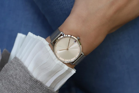 Tommy Hilfiger TH1782151 Kadın Kol Saati - Resim 4