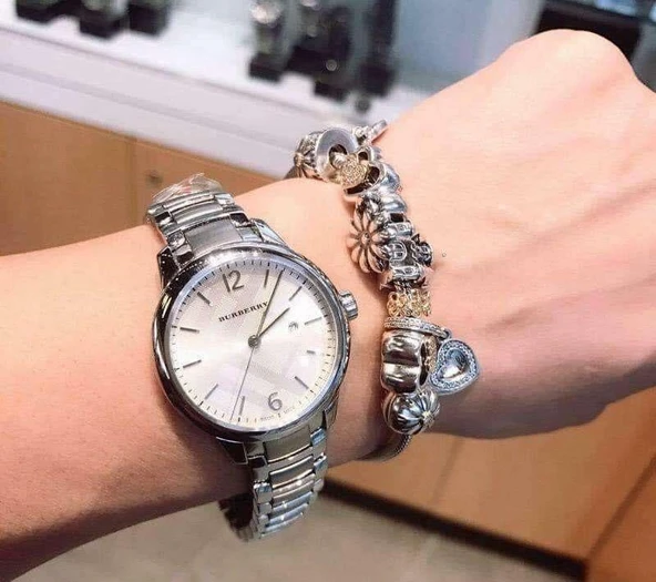 Burberry BU10108 Kadın Kol Saati - Resim 4