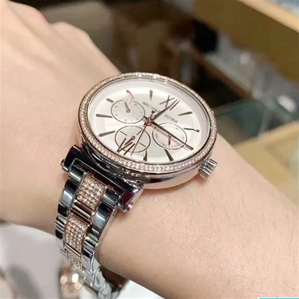 Michael Kors MK4353 Bayan Kol Saati - Resim 4