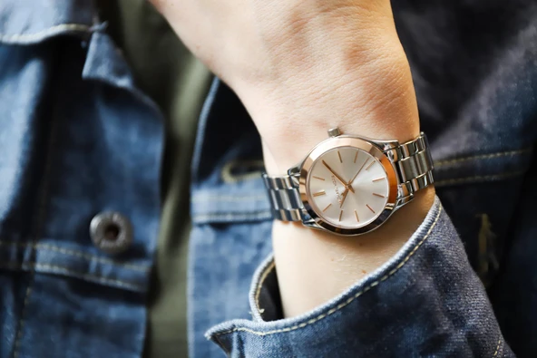 Michael Kors MK3514 Kadın Kol Saati - Resim 3
