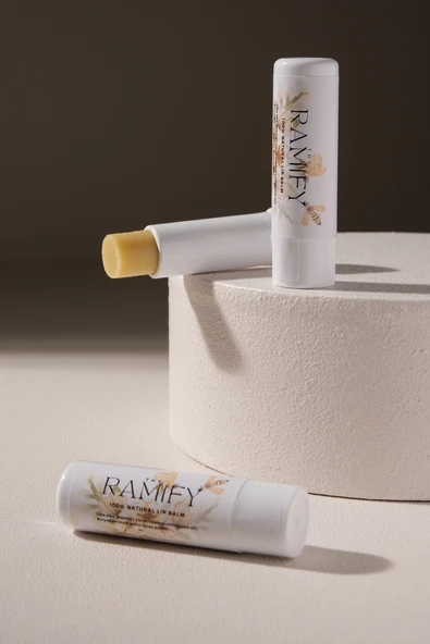 %100 Natural Lip Balm Ballı Dudak Koruyucu 1 Adet ürün görseli 1