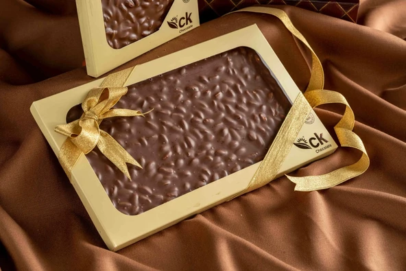 Antep Fıstıklı Sütlü Beyoğlu Çikolata (400 g) ürün görseli 1