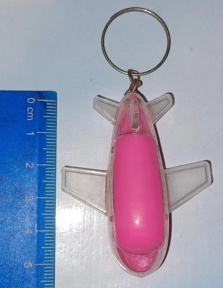 KÜÇÜK PLASTİK UÇAK ANAHTARLIK PEMBE PİLSİZ ürün görseli 1