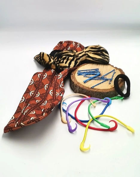 Renkli Desenli Taç Toka Bandana Set ürün görseli 1