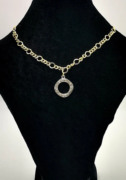Gold Renk Zincir Figürlü Kararmaz Özel Tasarım Kolye ürün görseli 1
