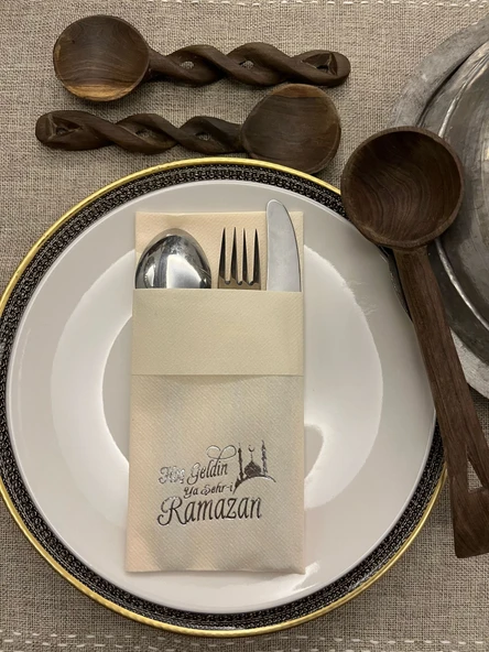Gümüş Yaldızlı Kumaş Dokulu Hoş Geldin Ya Şehri Ramazan Krem Cepli Peçete 6 lı ürün görseli 1