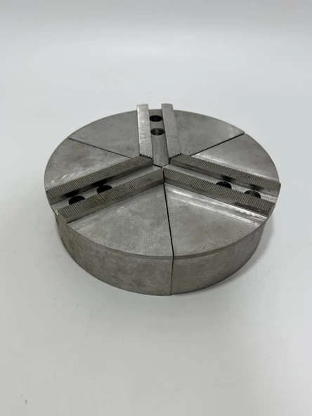 Vertech RKT 8200A Cnc Tezgah Alüminyum Yuvarlak Çene ürün görseli 1