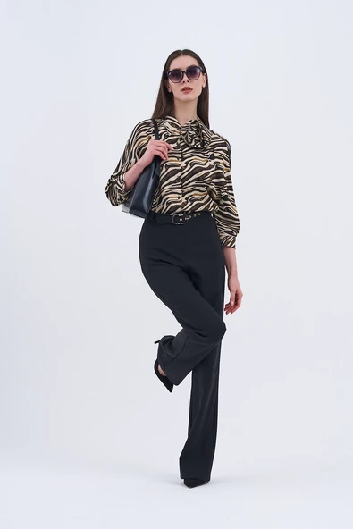 Trend Kadın Yeni İkili Takım Siyah Pantolon ve Zebra Desenli Bluz ürün görseli 1