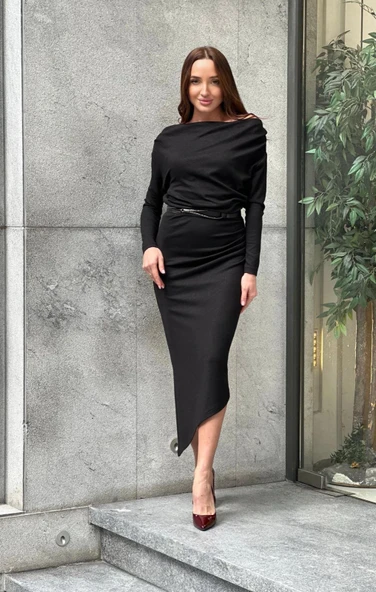 Trend Kadın Bu göz Alıcı Siyah Elbise, Modern Ve Zarif Tasarımı İle Fark Yaratıyor. ürün görseli 1