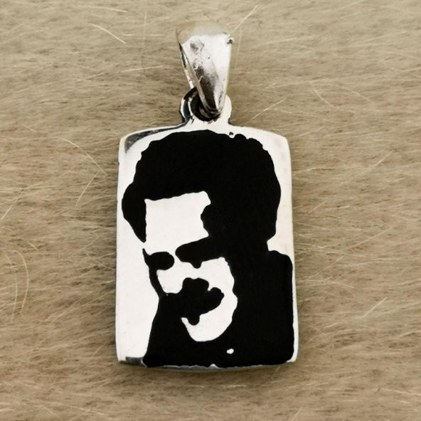 Nazım Hikmet Ran Siületli 925 Ayar Gümüş Kolye Ucu ürün görseli 1
