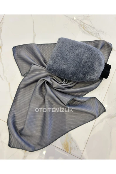 2'li Oto Yıkama Seti: Mikrofiber Araba Yıkama Eldiveni ve Cam Bezi 50x70cm - İz ve Leke Bırakmaz ürün görseli 1