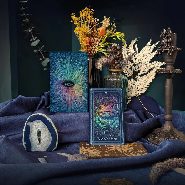 The Prisma Visions Tarot Deck Tarot Kartı - Resim 5