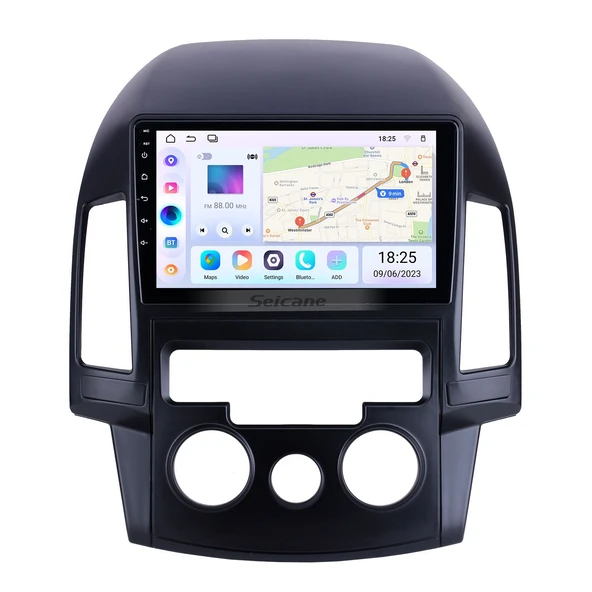 Navigold HYUNDAI İ30 M/C 2009-2012 MULTİMEDYA NAVİGASYON USB KAMERA CARPLAYER 6 RAM ürün görseli 1