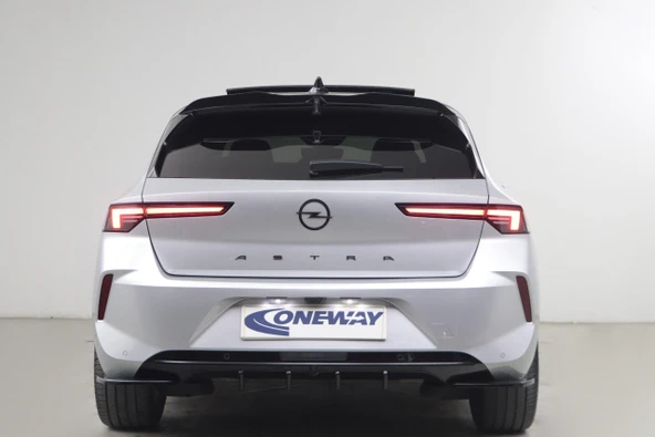 OPEL Astra L 2020+Arka Difüzör - Resim 3