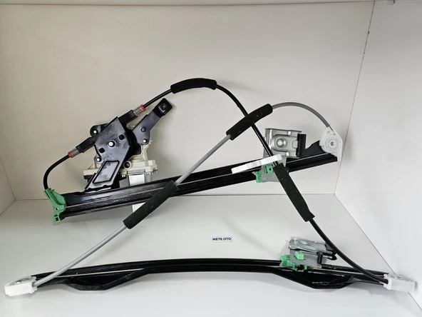 Ford Mondeo 3 Ön Cam Krikosu Komple Motorlu Sağ Yolcu Tarafı 8 Pinli 1S71F23200BX ürün görseli 1