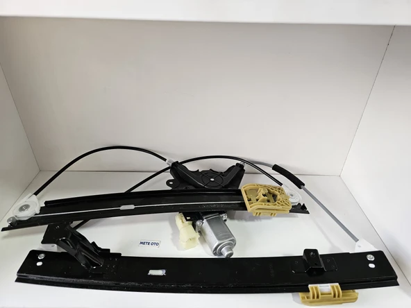 Ford Focus Ön Cam Krikosu Komple Motorlu Sağ Yolcu Tarafı 6 Pinli BM51A23200BF ürün görseli 1