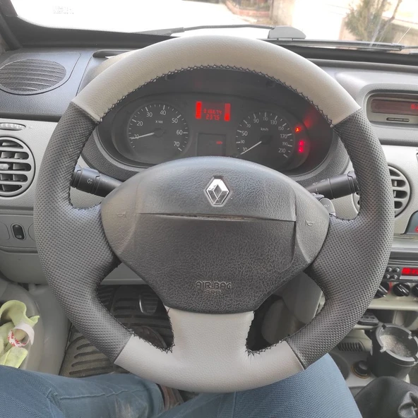 Renault Kangoo Araca Özel Direksiyon Kılıfı ürün görseli 1