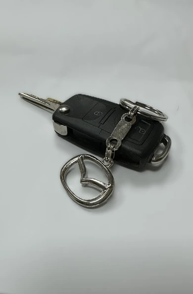 Mazda 3D Gümüş Renk Oto Anahtarlık ürün görseli 1