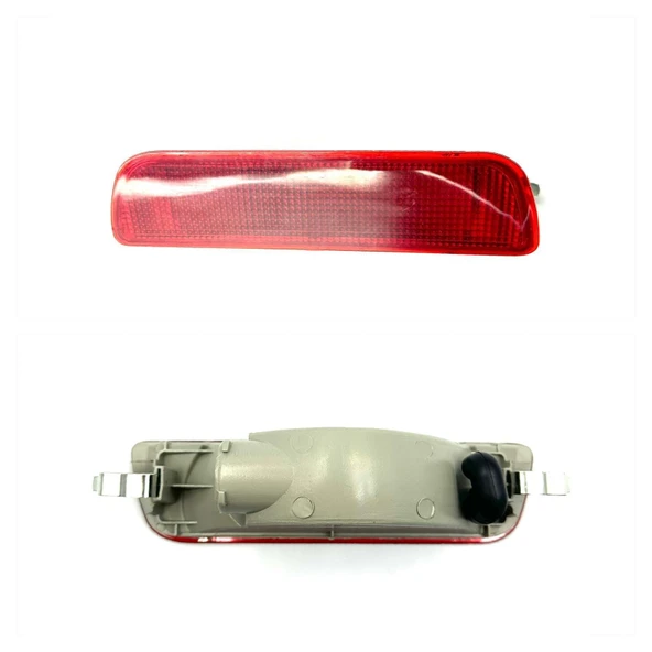 Tampon Reflektörü Arka Orta Qashqai 2007-2013 / Micra 2019-2023 ürün görseli 1