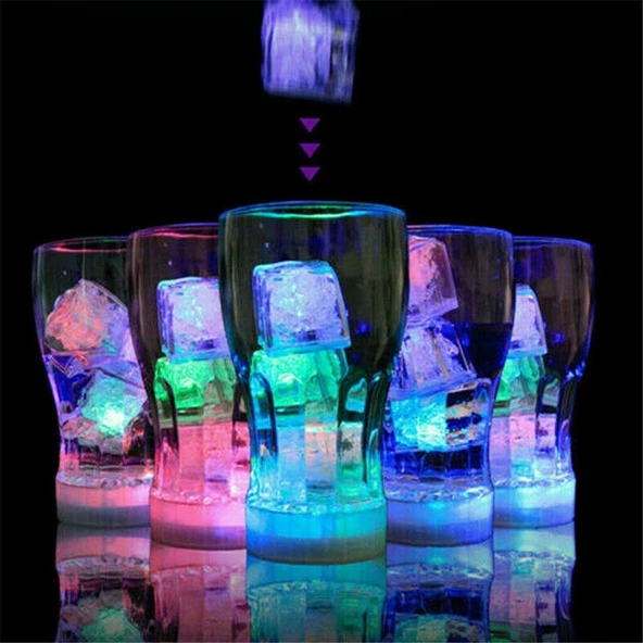 LED LİGHT ICE CUBE 12 ADET LED IŞIKLI BUZ KÜPÜ RENKLİ KOKTEYL IŞIĞI RENKLİ LED IŞIKLI BUZ KÜPÜ PARTİ LED ürün görseli 1
