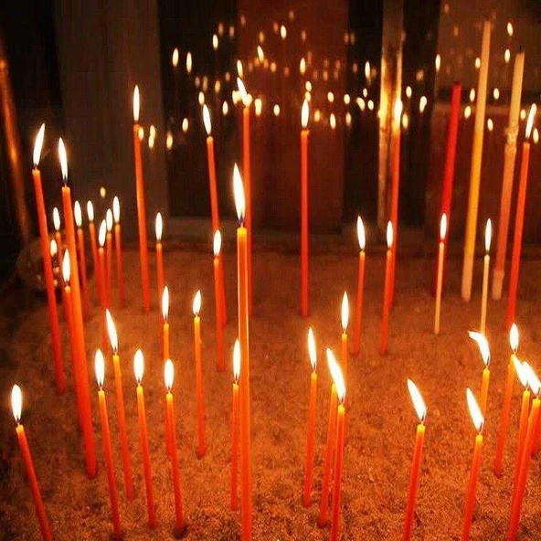 KIRMIZI ARINMA MUMU CHURCH RED CANDLES 8 ADET KIRMIZI UZUN MUM 30 CM KIRMIZI İNCE MUM KIRMIZI MUM ürün görseli 1