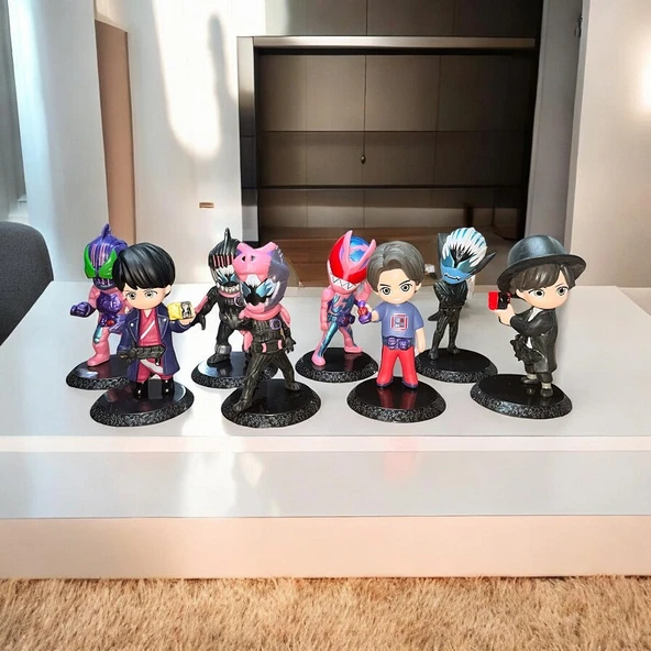 VIP KAMEN RİDER BİBLO 8 Lİ KARAKTER SET RİDER ICHİGO KUUG AEX-AİD BUİLD WOOON FOURZE GHOST BİBLO ürün görseli 1