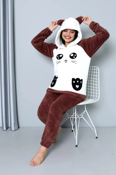 Nisanca Desenli Tam Peluş Kışlık Yılbaşı Kadın Pijama Takımı ürün görseli 1