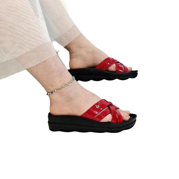 Pierre Cardin 7485 Kırmızı Rugan Bayan Terlik ürün görseli 1