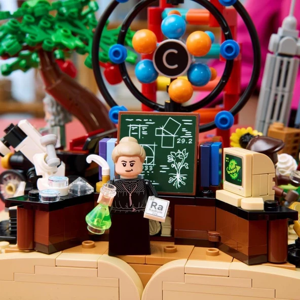 LEGO 21355 STEM'in Evrimi - Resim 3