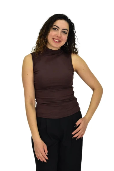 Kadın Düz Renk Vücuda Oturan Askılı Tişört BGL-ST04297 ürün görseli 1