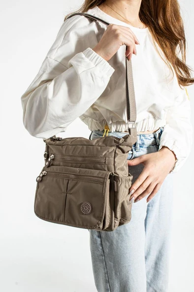 Klinkır Kadın Postacı Çanta Çok Cepli Kapaklı Model 30*20 Cm Su İtici Çapraz Askılı Postacı Çanta ürün görseli 1
