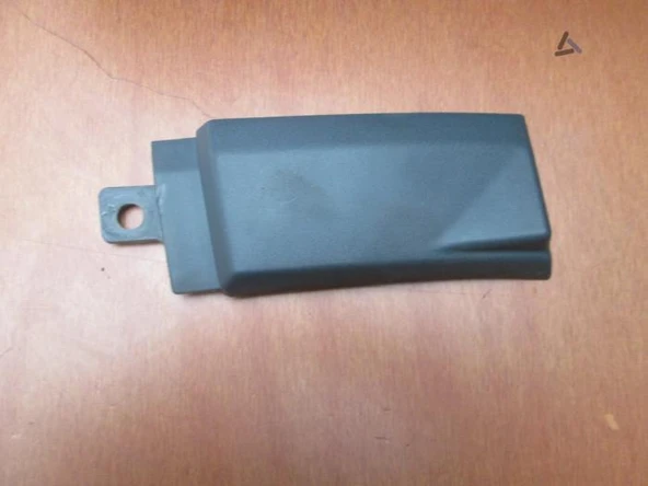 TAMPON KÖŞE BAKALİTİ ÜST ARKA SAĞ CRAFTER A9068802871 ürün görseli 1