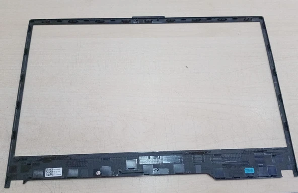 SIFIR AYARINDA ASUS Asus Rog Strix G512 G512LW G512LWS G512LWS-1C G512LW-ES76 Notebook Ekran Bezel Ön Çerçeve ORJİNAL LAPTOPTAN ÇIKMA ürün görseli 1