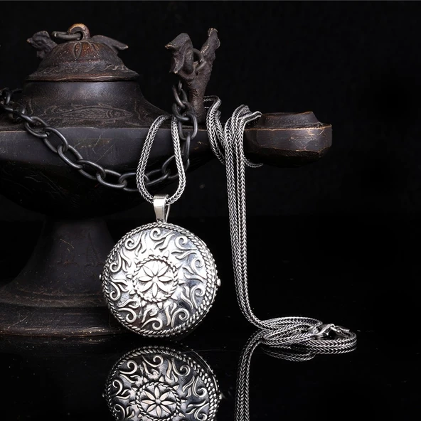 925 Ayar Gümüş Otantik Oval Model Açılır Muska Kabı Kolye ürün görseli 1