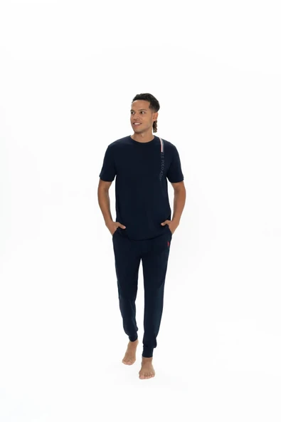 U.S. Polo Assn. Erkek Yazı Detaylı Yuvarlak Yaka Pijama Takım ürün görseli 1