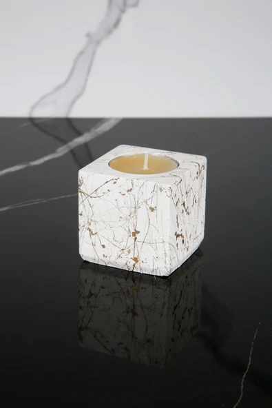 Betonmall El Yapımı Beton Kare Mumluk ürün görseli 1