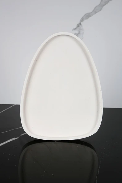 Betonmall El Yapımı Çok Amaçlı Beton Sunum Servis Tepsisi 26 Cm Dekoratif Sunumluk Orgaziner Takılık ürün görseli 1