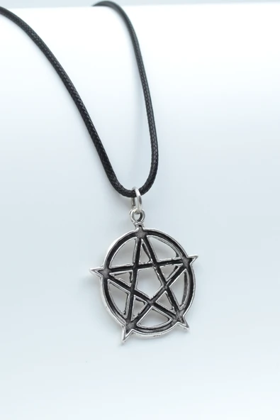 Pentagram Yıldızı Gümüş Kaplama Deri İp Kolye ürün görseli 1