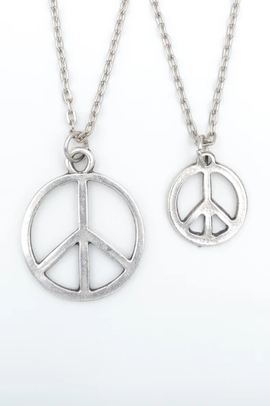 2'li Peace Barış Sembolü Gümüş Kaplama Kolye Seti ürün görseli 1
