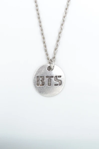BTS Madalyon Gümüş Kaplama Düz Zincir Kolye ürün görseli 1
