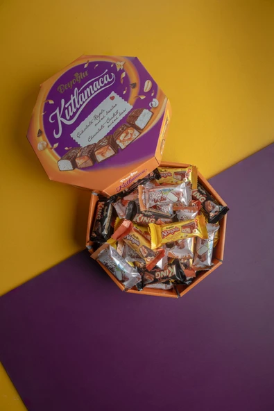 Beyoğlu Kutlamaca Çikolata Kaplı Mini Barlar 450 Gr. ürün görseli 1