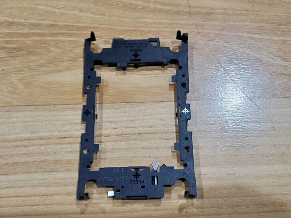 İNTEL Xeon LGA-4677 Carrier XCC E1A Taşıyıcı Tepsi Kutusuz Tray ürün görseli 1