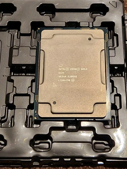 İNTEL Xeon Gold 6134 CPU İşlemci Kutusuz Tray ürün görseli 1